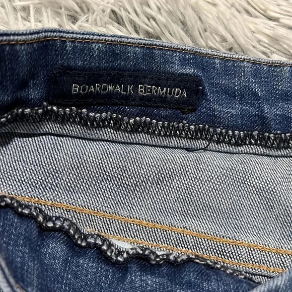 Lucky Brand Boardwalk Bermuda Shorts Size 8 - Picture 6 of 12